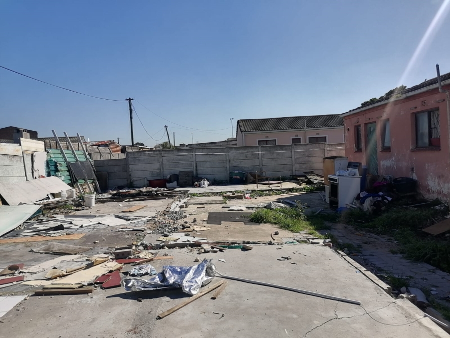 3 Bedroom Property for Sale in Pine Place Western Cape
